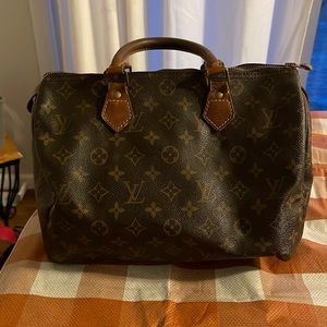 Louis Vuitton 30 speedy monogram